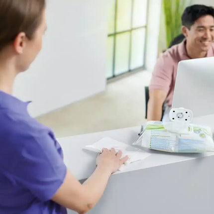 Mikrozid Universal Wipes Premium 100 | Schülke Desinfektionstücher - Inkontinenz-markt.de